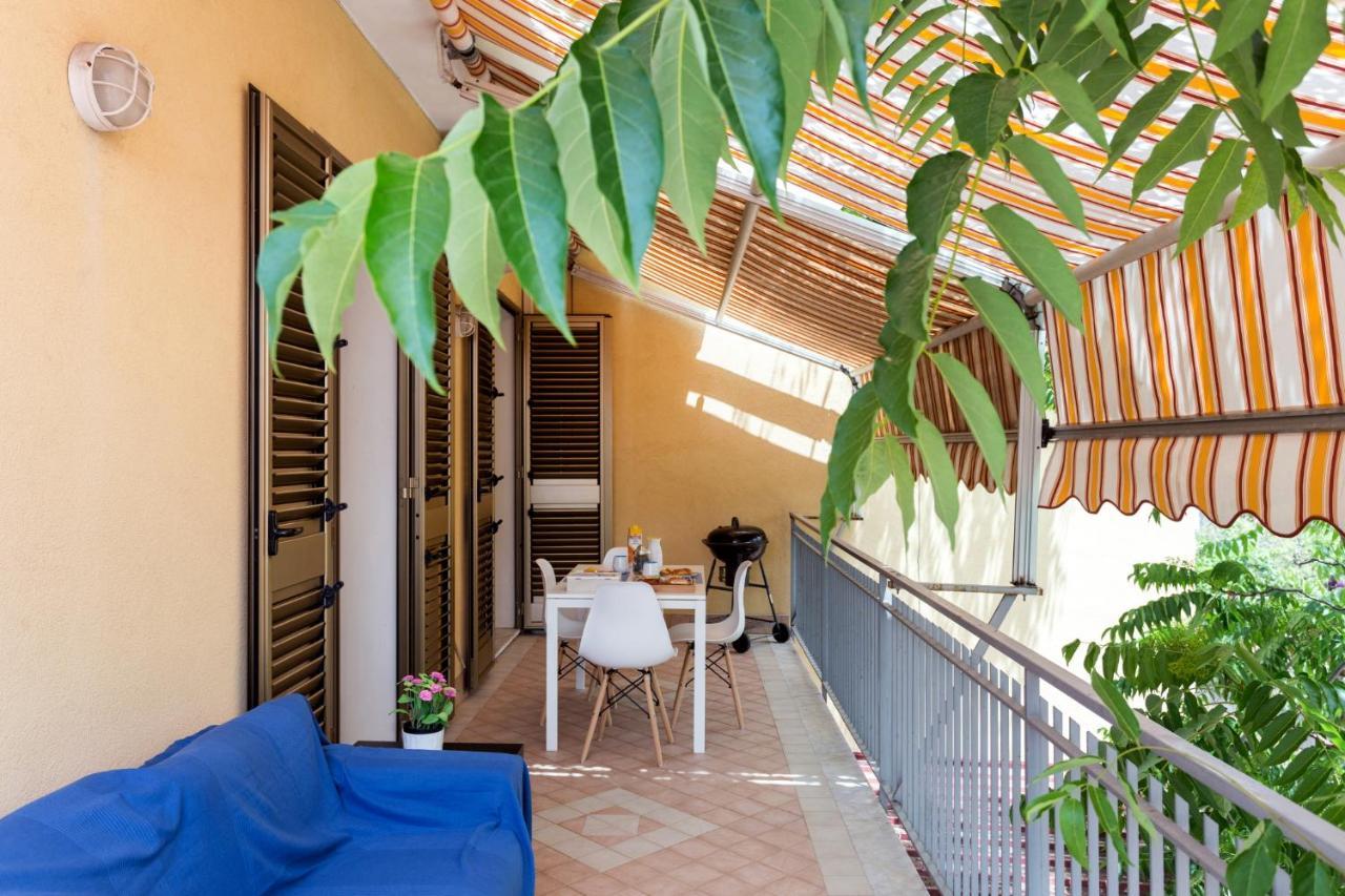 Casa Di Clara Apartman Acireale Kültér fotó